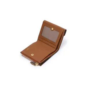 갤러리아 헤지스핸드백 HIWA3F542W2 [H20] 브라운 H패치 소가죽 탑지퍼 반지갑