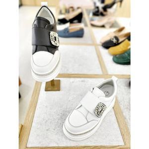 [갤러리아] 고세 여성 키높이 스니커즈 OZP4S080 2COLOR 7cm