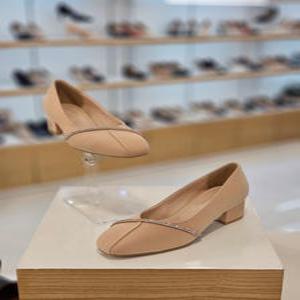 [미소페] by미소페 여성 스퀘어 큐빅 스트랩  단화 112311013-3