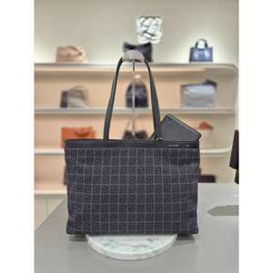 루이까또즈 브랜드 가죽 핸드백 부산점 여성 숄더백 HR1MG06BL 선물 추천