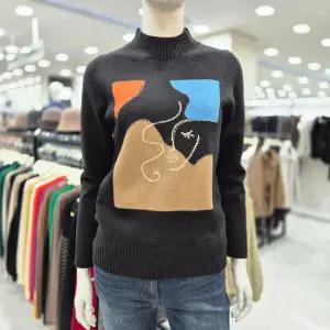 [모다아울렛][조이너스]여성 브랜드24신상 반폴라 니트 티셔츠 겨울JEW1WSL0420_US