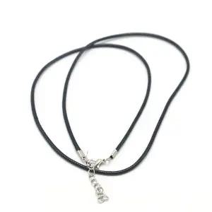 45cm 검정색 체인 목걸이 줄 1PC 체인 검정 목걸이 줄 끈 펜던트 호환 은 합금 걸이 악세사리 쥬얼리 남자 여자 패션 소품 인조 PU 가죽 고급 로프 공예품