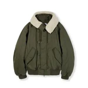 코드그라피 CGP N2B 숏 패딩_카키 850335