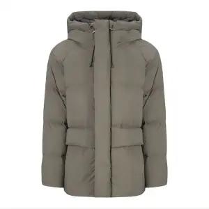 [롯데백화점]지이크 F/W 프리미엄 구스 다운 후드 하프 패딩 점퍼 PFD6514PC