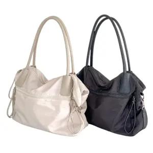 여성 캐주얼 정장 가벼운 나일론 패션 숄더백 50대