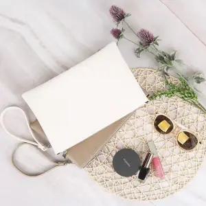 [아도라하우스]어반백 여성클러치백 클러치백URB_W893