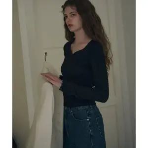 [드로우핏 우먼](신세계 사우스시티)하트 넥 골지 슬림 니트 탑 [3color]