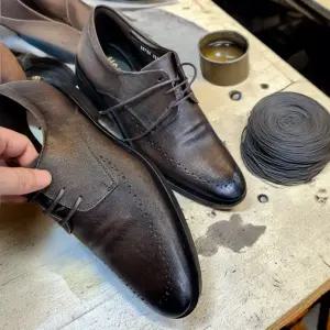 나를 돋보이게 하는 사피아노 프라다 가죽 가벼운 구두 천연소가죽 국내제작 제작시간 참고 후 주문주세요