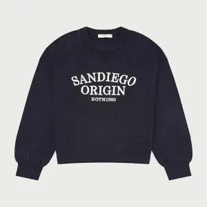 [행텐] 여성 레터링 자가드 풀오버 니트_097(10510-140-205-37)