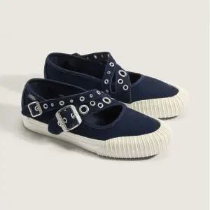 갤러리아 [공용] 메리 제인 스트랩 네이비 VN000D9AJDU