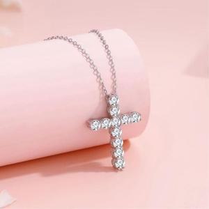 여성 큐빅 쁘띠 십자가 목걸이