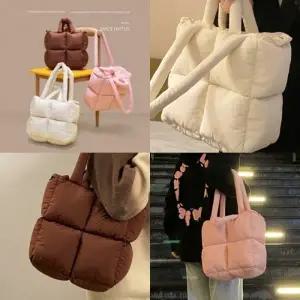 빵빵스퀘어숄더백 여성 패딩 가방 나일론 무지 쿠션