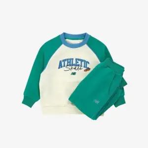 M 뉴발란스키즈트레이닝세트 PQC NK9YE1107U-40 Essential_ 스케이트보드 라글란 컬러블럭 2PCS 셋업