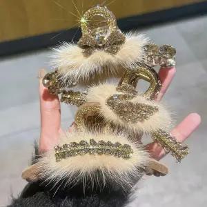 [콩심팥심]모양 포인트 큐빅장식 퍼 집게핀 머리정리 액세서리