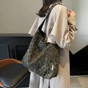 빈티지 레오파드 여성 고급소재 숄더백 보부상