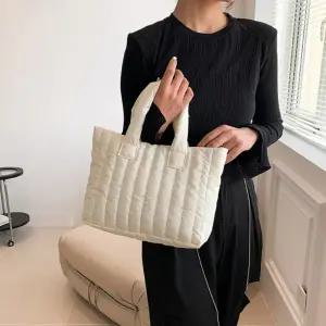 초경량 스퀘어 토트백 쿠션 누빔 패딩백 여성 토트백 사각 데일리 숄더백 5color