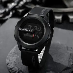 [골드스마일]스즈키 방수 전자 스포츠 손목시계 스톱워치 블랙 방수스포츠시계