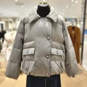 ZOOC 칼라넥 루즈핏 숏 구스다운 V234PSG948