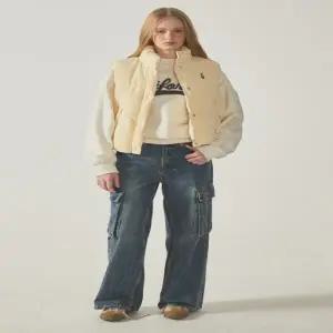 [후아유] 코듀로이 패딩 베스트 (WHVWF1112F)