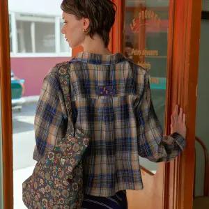 [롯데백화점]피그먼트 허니 체크 라벨 남방/셔츠