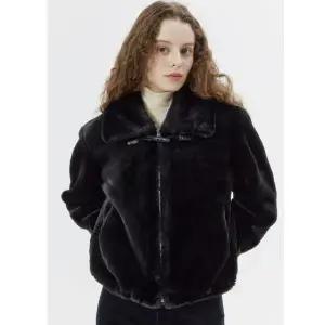 [롯데백화점]게스 여성 점퍼 OO4K7499