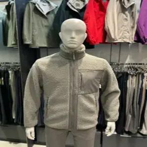 [마운티아] 25년 F/W 남성 겨울 플리스 본딩 몽글자켓 3 1MQJKWU002-G8