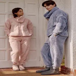 [비너스]가격 인하 따뜻 포근 극세사 홈웨어 파자마 남성 여성 커플 수면 잠옷 택1(VEP388MS VEP388FS)