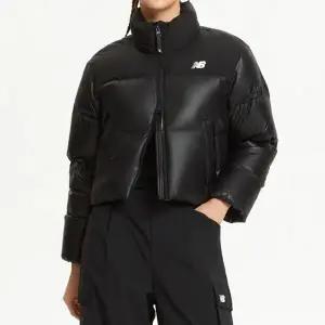 W 액티브 숏 구스다운 NBNPE4W102-G2 다운자켓 스포츠