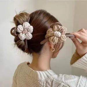 [콩심팥심]올림머리 데이 니트꽃집게핀 머리핀 기본 헤어핀