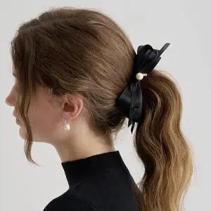 [장폴클라리쎄]메릴 진주 리본 바나나핀 JP-25-112BA