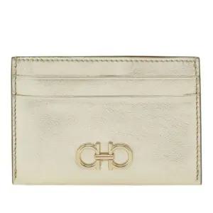 페라가모 간치니 라미네이티드 가죽 슬림 카드지갑 220007 0787969 CHAMPAGNE NEW