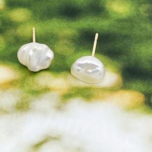 우아한 바로크 진주귀걸이 못난이 담수진주 은침 귀걸이