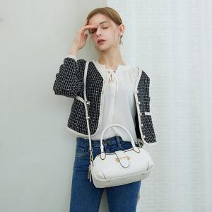 [바나바나] 펠런C 토트백 HMWCC094FA9-1 화이트