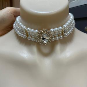 [당일발송] 여왕 왕 큐빅 진주 초커 목걸이 공주 신부 웨딩촬영 시상식 파티 뮤직비디오 바디프로필 공연