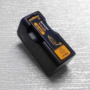 껌전지 충전기 워크맨 라디오 충전기 껌배터리 충전