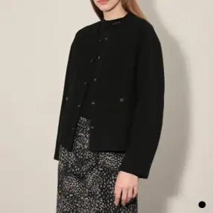 [올리비아로렌]올리비아로렌 라운드 배색 자켓 VOCFU4F8211 애플아울렛