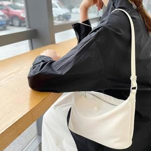 위드썸띵 버튼나일론토트백 토트백 핸드백 여성핸드백 나일론백 미니토트백 손가방