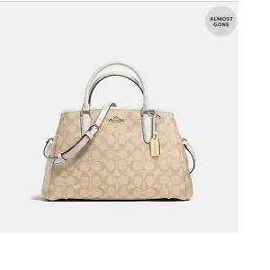 coach 스몰 마가트 캐리올백