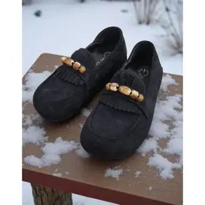 [갤러리아] [센터시티] 고세 빅 볼 모카 드라이빙 스웨이드 로퍼 OZP5F011 블랙