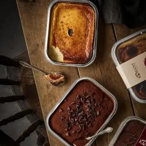 코만스 수제 티라미수와 바스크 치즈 케이크 세트 구성