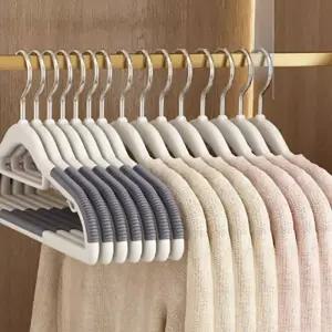 흘러내리지 않는 논슬립 회전형 옷걸이 10개