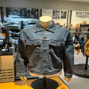 [팀버랜드] 팀버랜드 A6ADY A11 데님 워크 재킷 다크사파이어