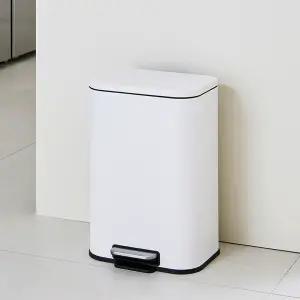 한샘 디럭스 스텐 페달 휴지통 20L 화이트