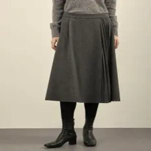 [올리비아로렌]올리비아로렌 플레어 밴딩 스커트 VOCDK4W9221 애플아울렛