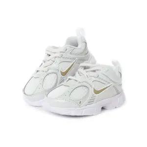 나이키키즈 V5 런 TD  HQ6413 104