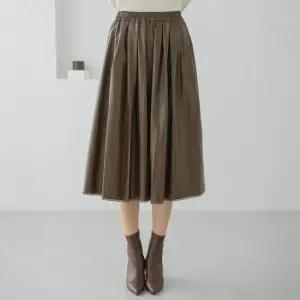 엄마옷 마담4060 밑단레이스레더스커트 중년여성 치마 롱 -ZSK2510003-