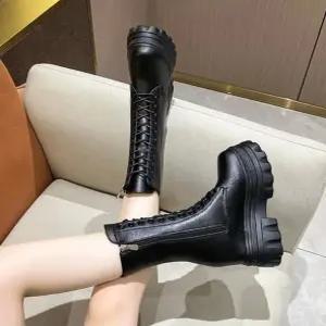 워커 미들부츠 여성 여성워커 부츠 220 블랙 통굽 키높이