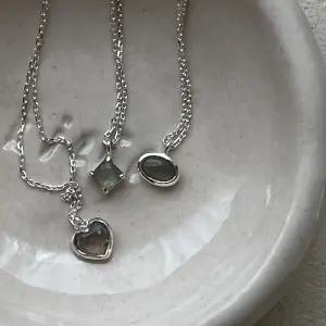 레트로핑거 925실버 미니 래브라도라이트 원석 하트 라운드 다이아 천연석목걸이 드뮤어 Demure