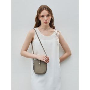 [하프클럽/몽삭]몽삭 르베 핸드폰가방 토고가죽 그레이 AL16-2483-GA