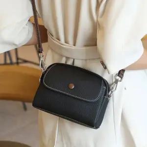 [이쁘다] 피콕 미니 소가죽 크로스백